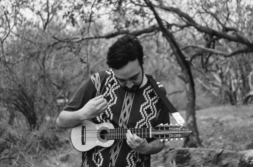  RODRIGO GALLARDO ― INDÓMITA (2021)